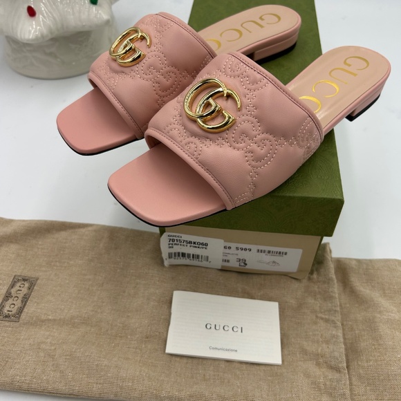 Women’s Gucci GG matelasse blush slide sandals size 39 made in Italy - Picture 5 of 10